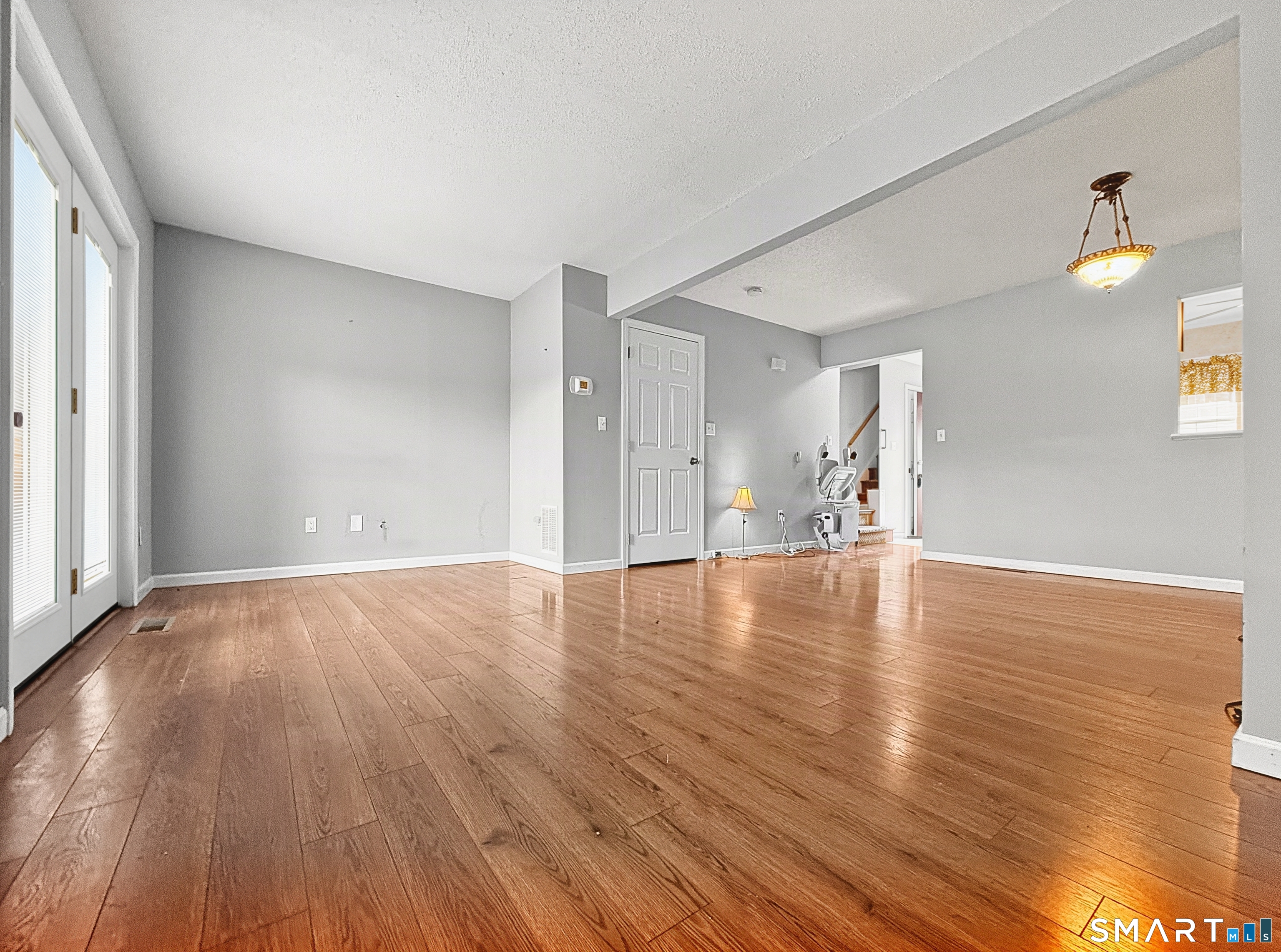 113 Summit Commons Derby CT 06418