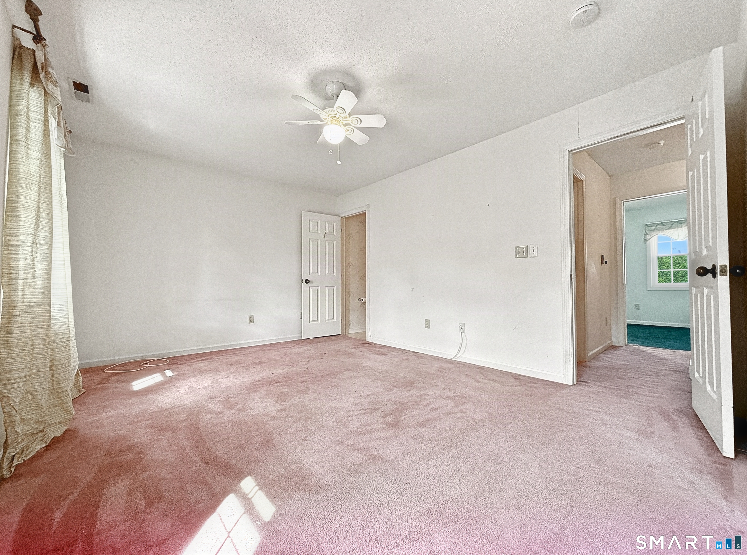 113 Summit Commons Derby CT 06418