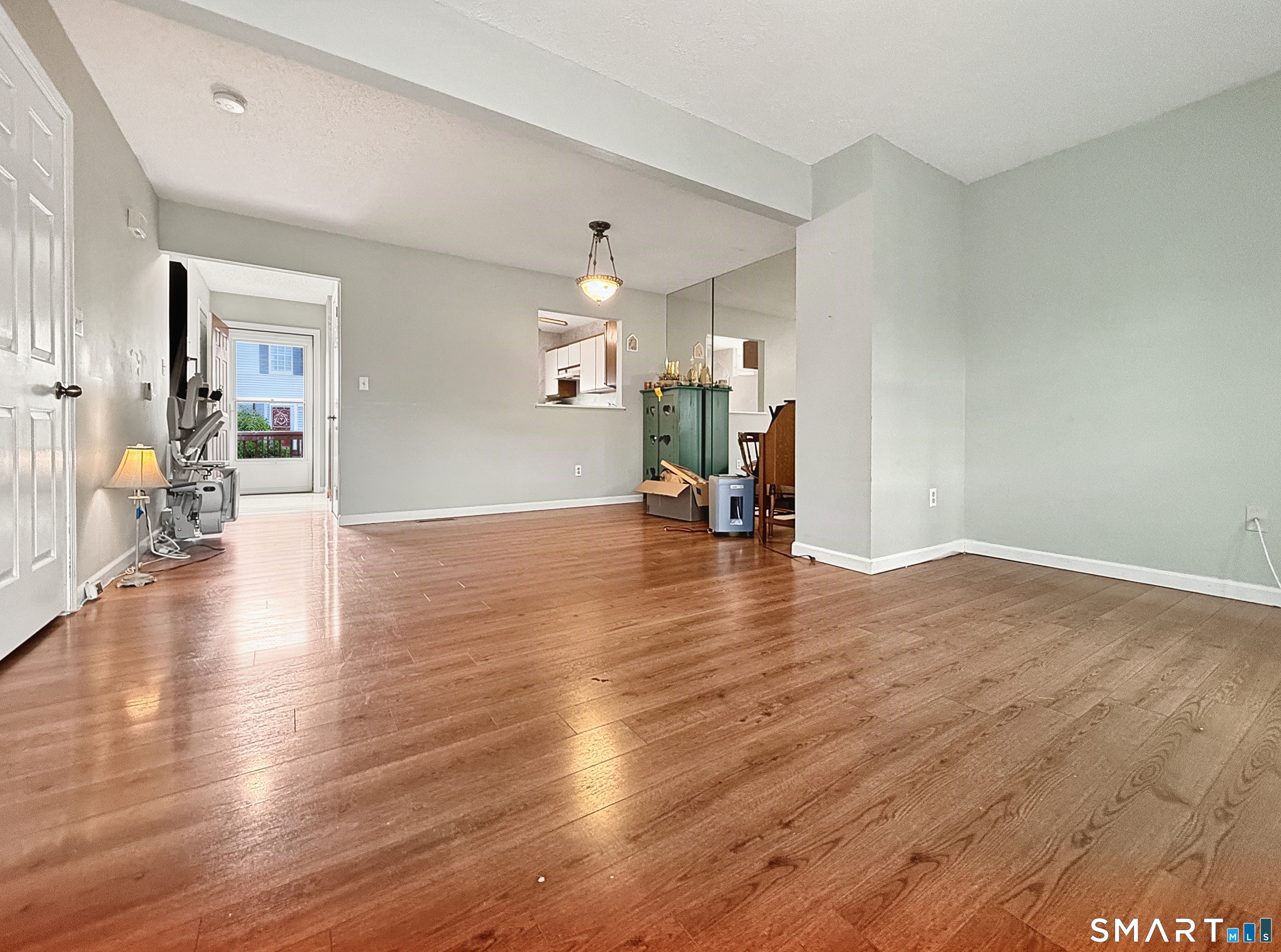 113 Summit Commons Derby CT 06418