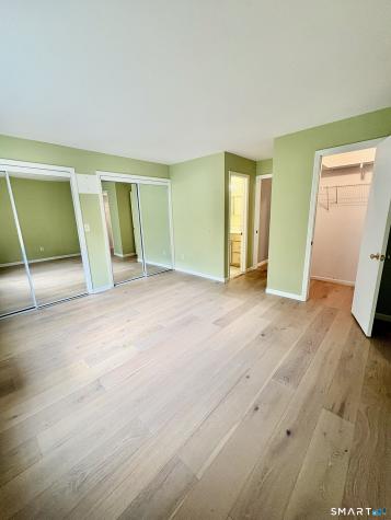 559 Swanson Crescent Milford CT 06461