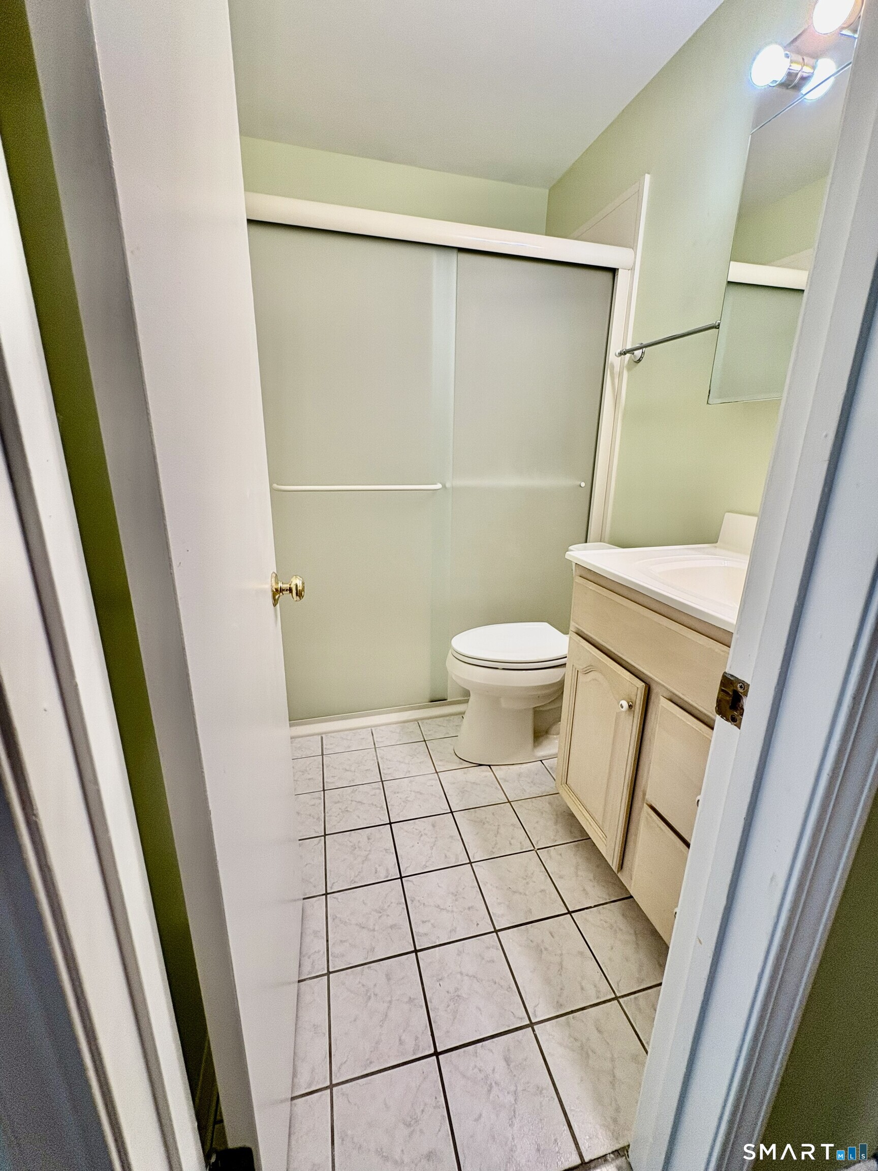 559 Swanson Crescent Milford CT 06461