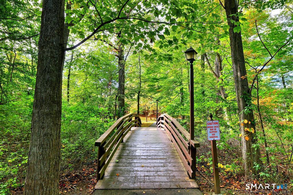 559 Swanson Crescent Milford CT 06461