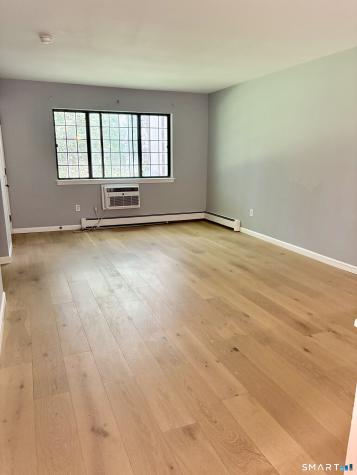559 Swanson Crescent Milford CT 06461