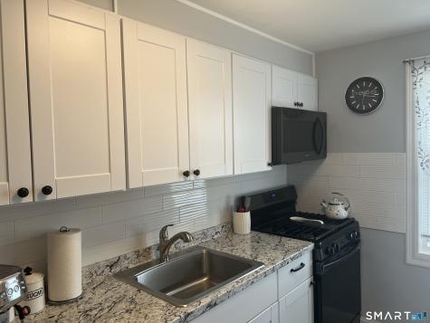 440 Success, Bld 86 Avenue Bridgeport CT 06610