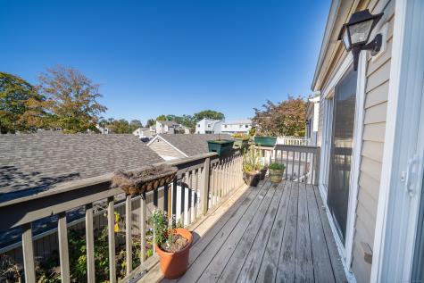323 Walden Green Road Branford CT 06405