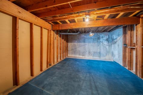 323 Walden Green Road Branford CT 06405