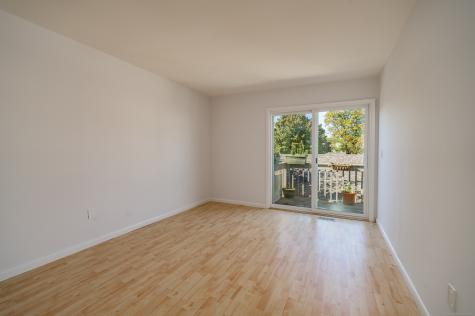 323 Walden Green Road Branford CT 06405