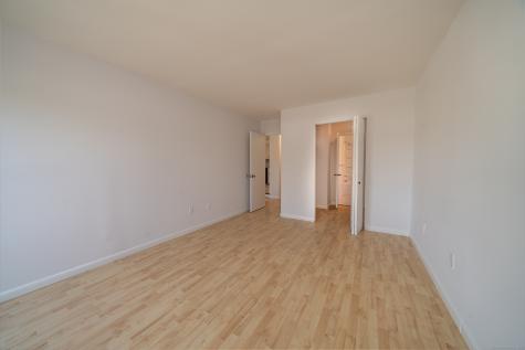 323 Walden Green Road Branford CT 06405