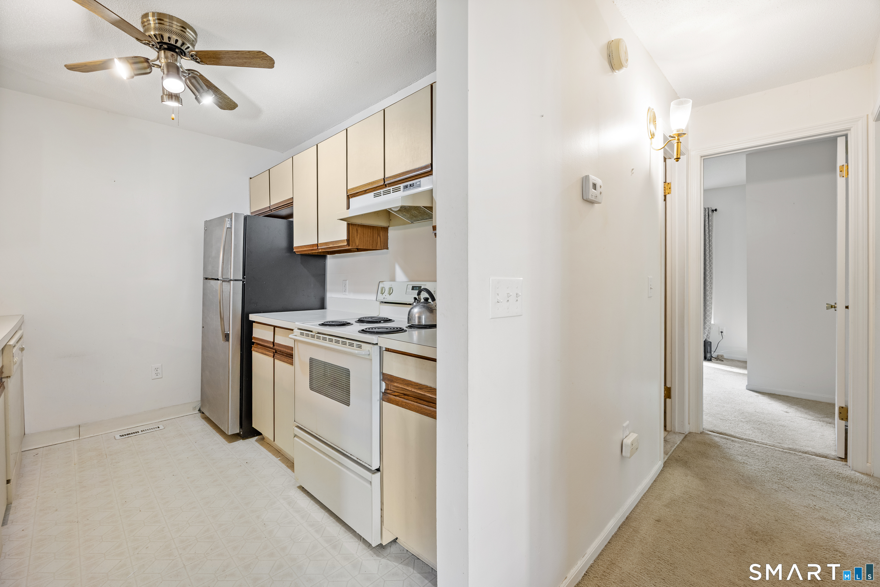 12 Foxbridge Village Road Branford CT 06405