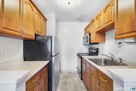 287 Hamilton Avenue Stamford CT 06902
