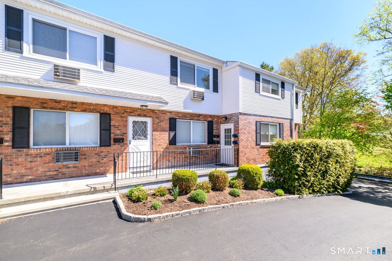 40 Cerretta Street Stamford CT 06907