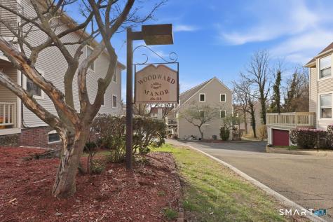 498 Woodward Avenue New Haven CT 06511