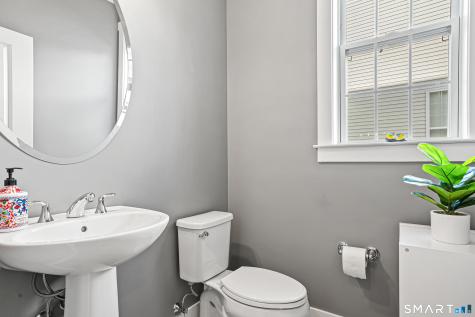 19 Enclave Circle Newtown CT 06470