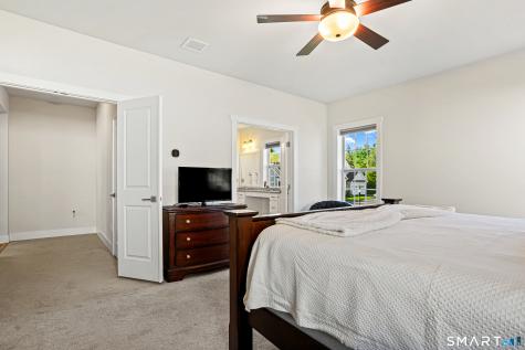 19 Enclave Circle Newtown CT 06470