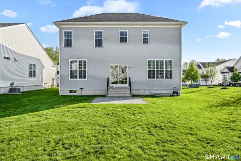 19 Enclave Circle Newtown CT 06470