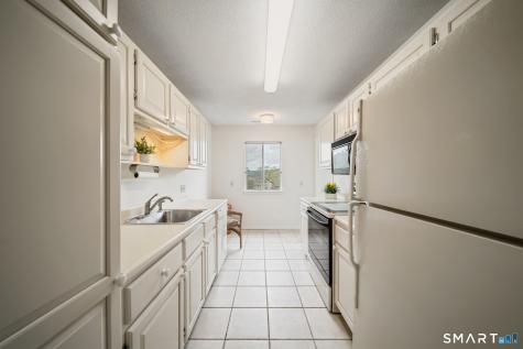 254 Heritage Village Southbury CT 06488