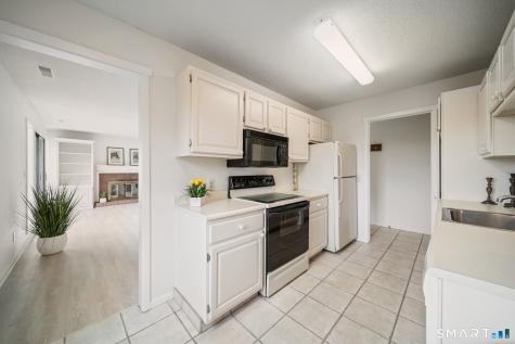 254 Heritage Village Southbury CT 06488