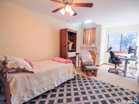 104 Black Birch Court Shelton CT 06484