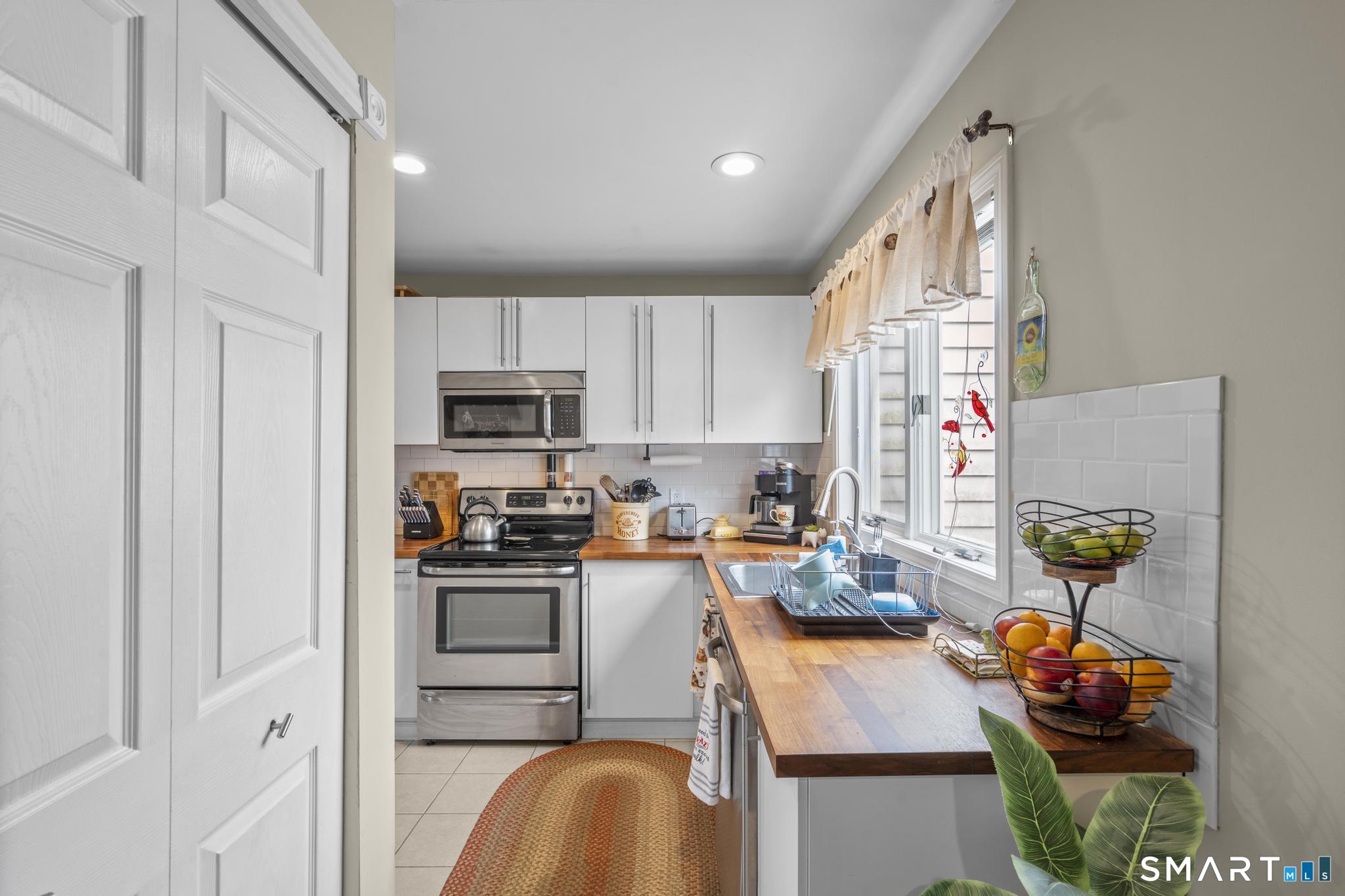 482 Lake Avenue Bristol CT 06010