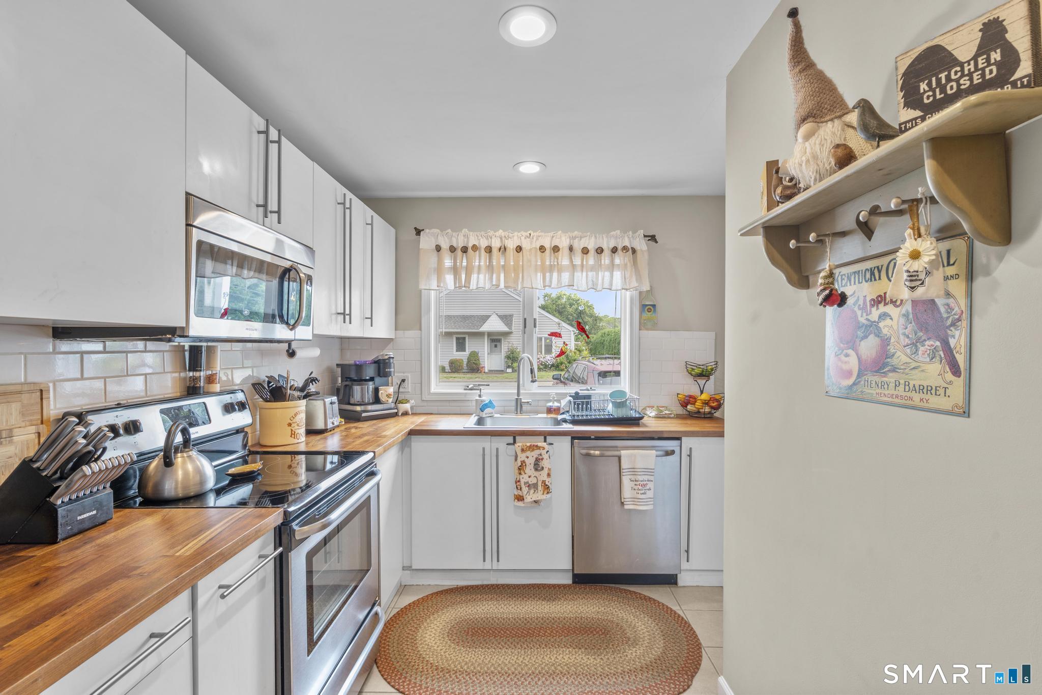 482 Lake Avenue Bristol CT 06010