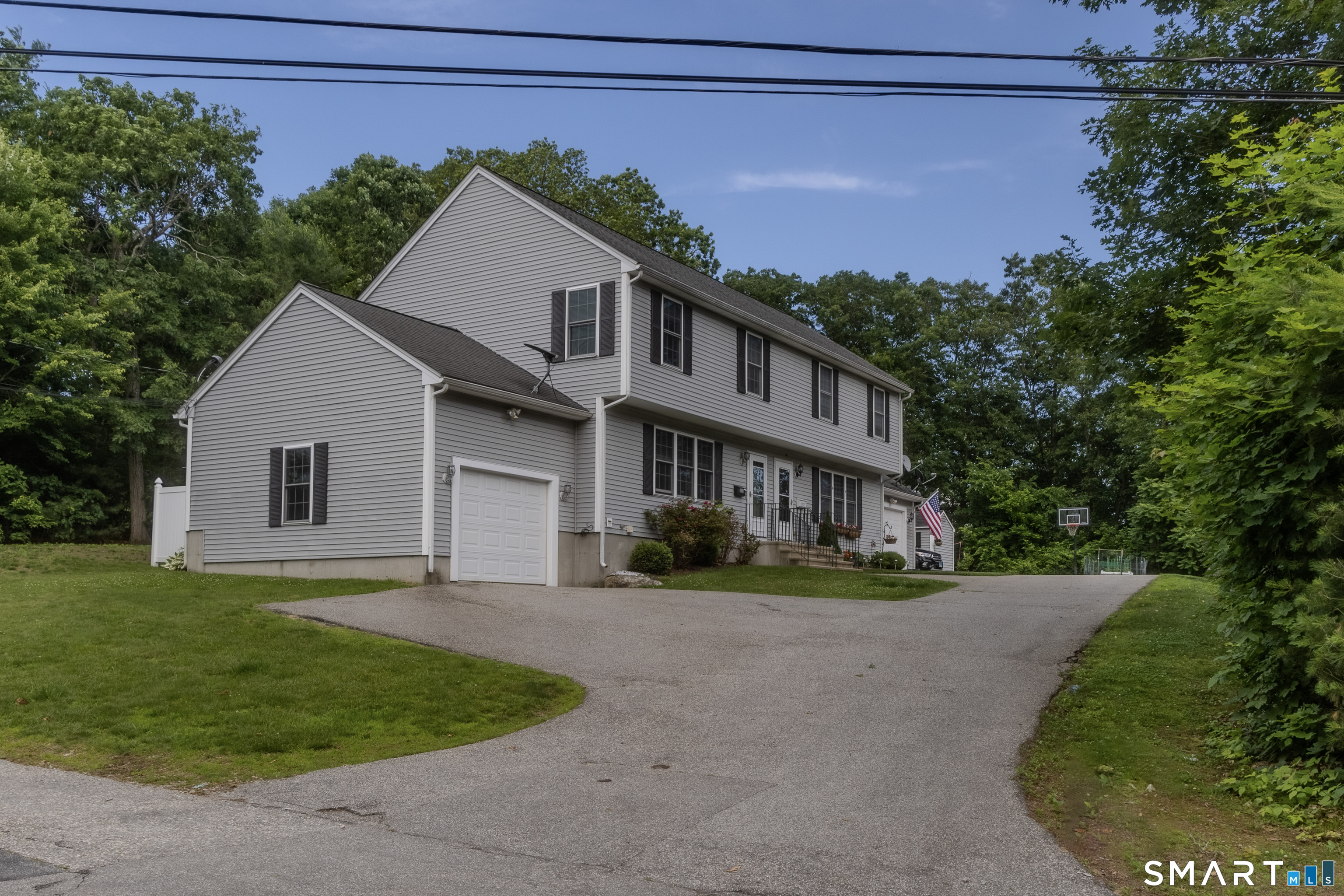 29 Prospect Street Putnam CT 06260