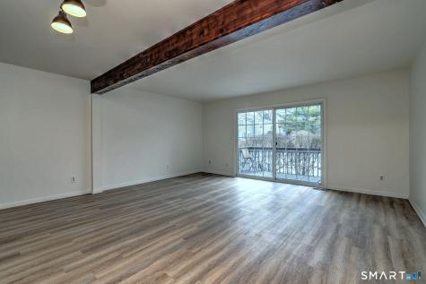 42 Ferry Court Stratford CT 06615