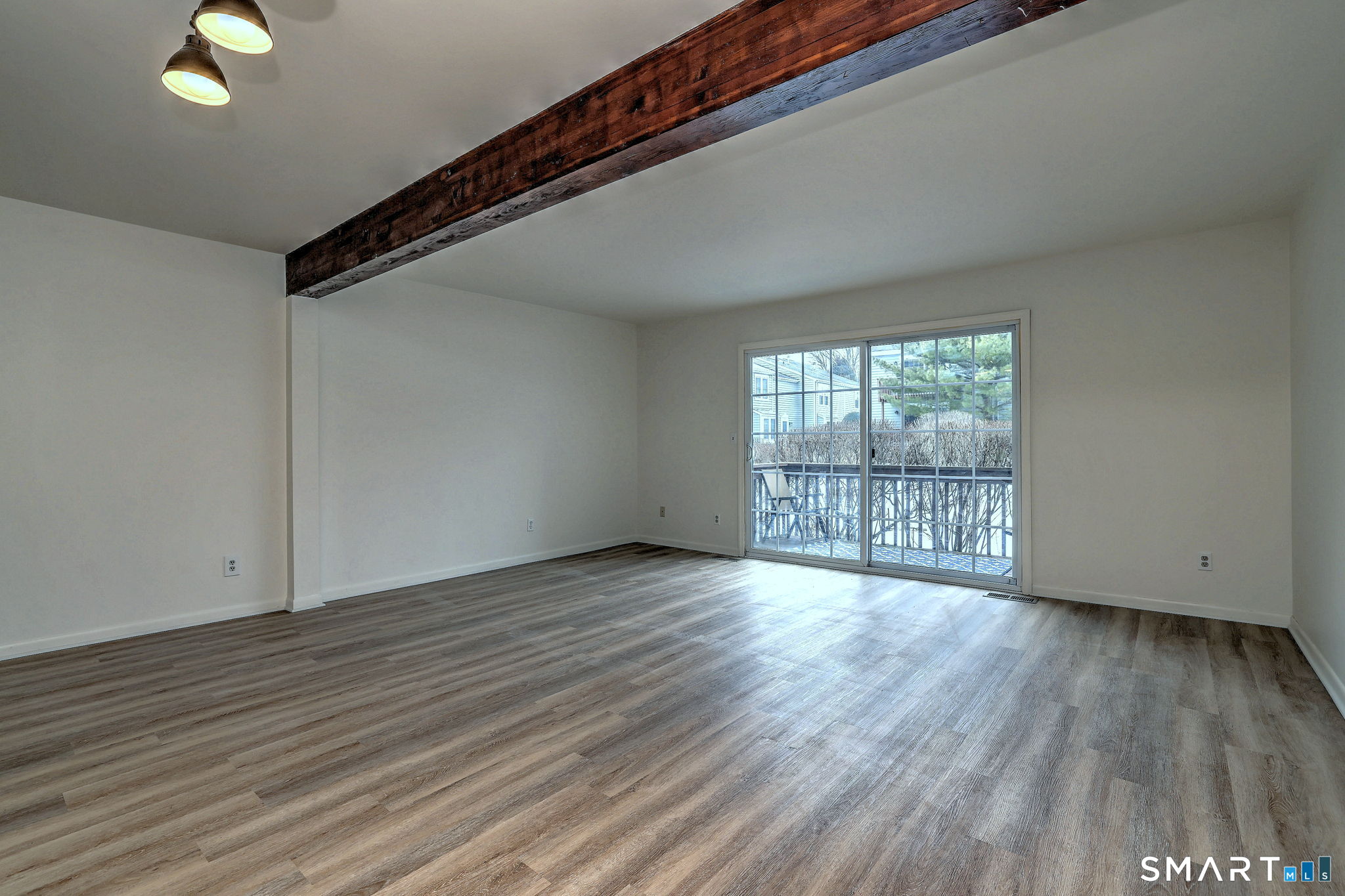 42 Ferry Court Stratford CT 06615