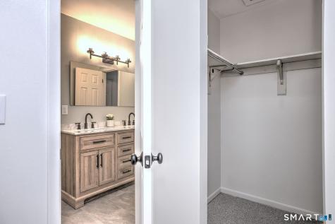 42 Ferry Court Stratford CT 06615