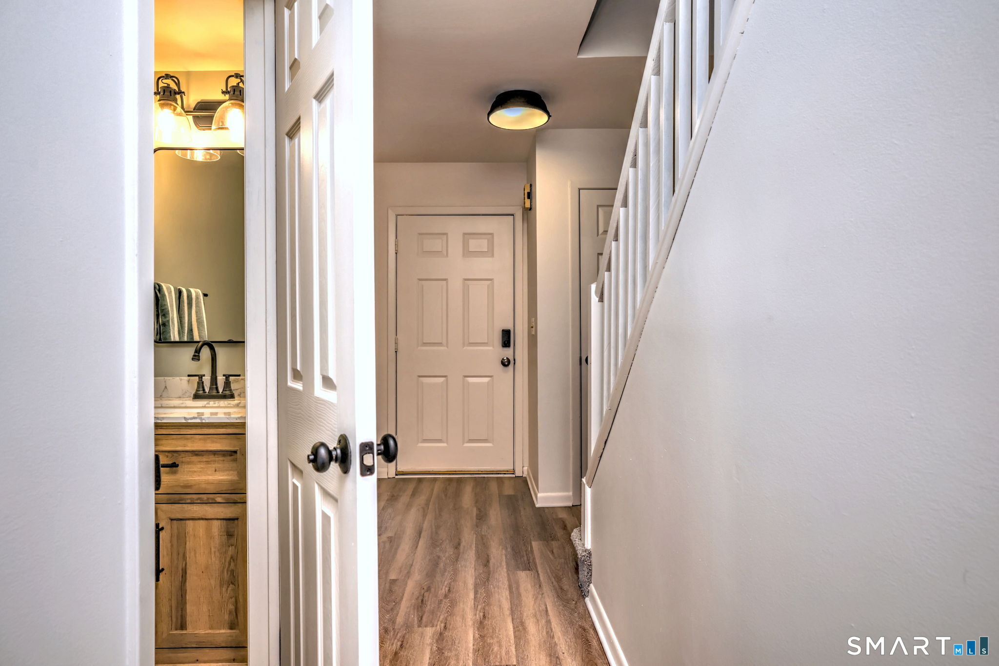 42 Ferry Court Stratford CT 06615