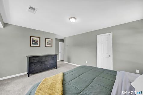 58 Leonard Street Meriden CT 06451