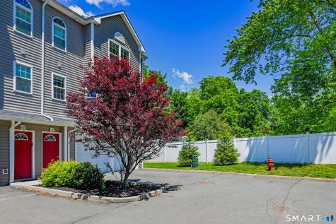 58 Leonard Street Meriden CT 06451
