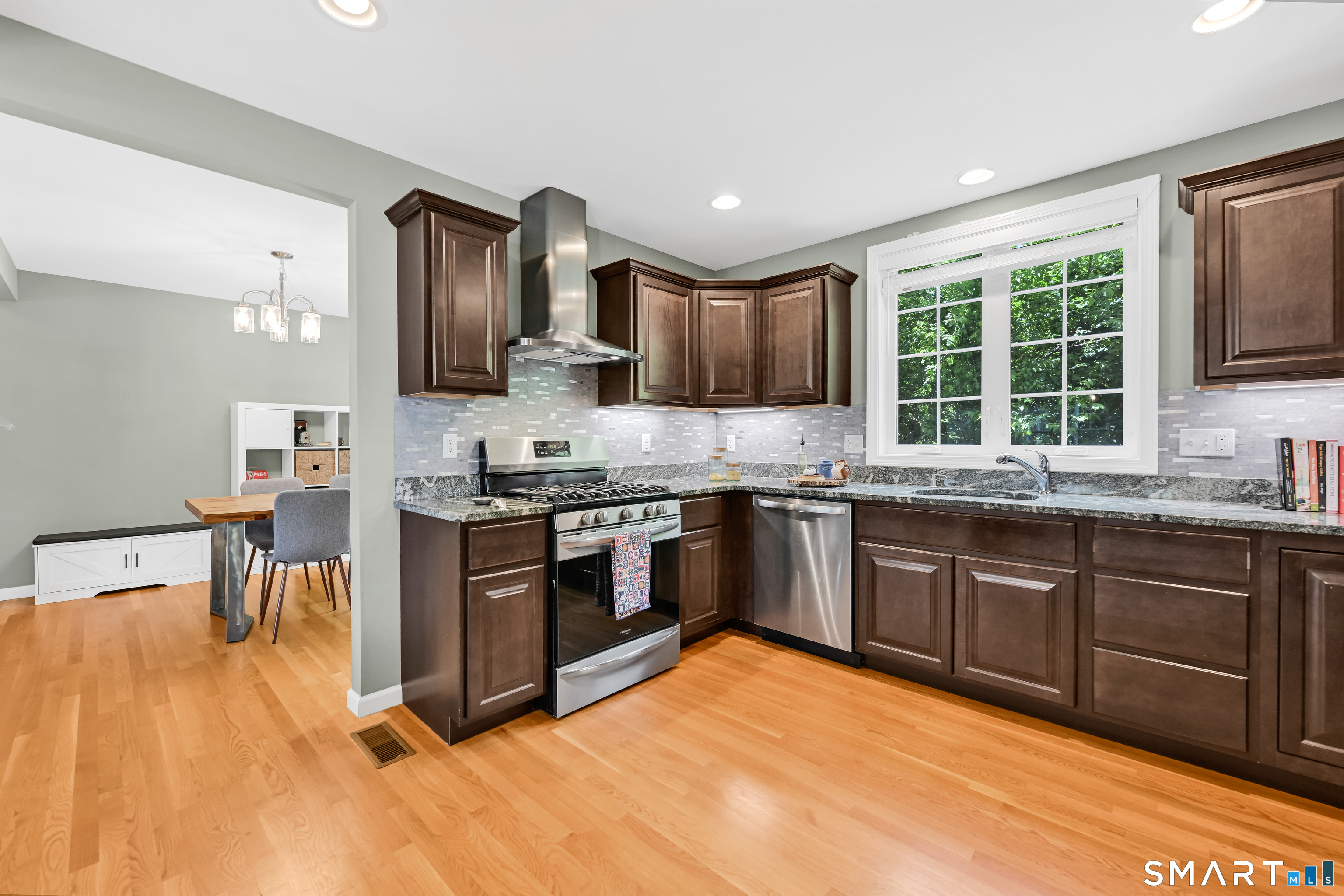 58 Leonard Street Meriden CT 06451
