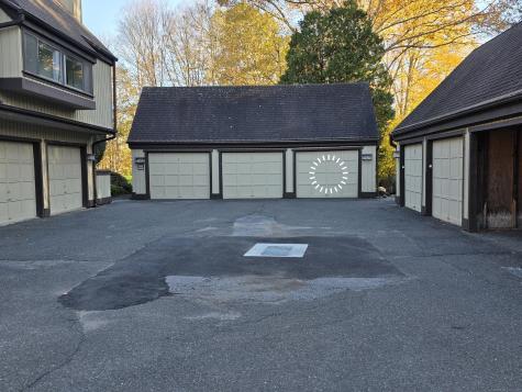 563 Heritage Village Southbury CT 06488