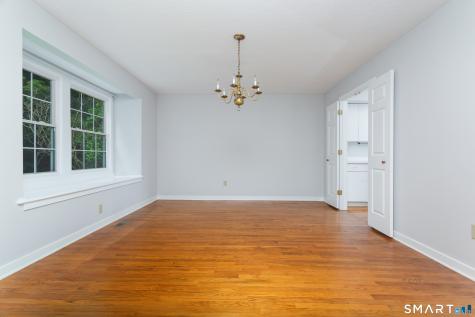 170 Glengarry Road Fairfield CT 06825