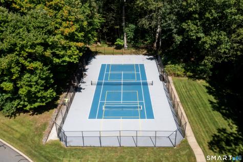 170 Glengarry Road Fairfield CT 06825