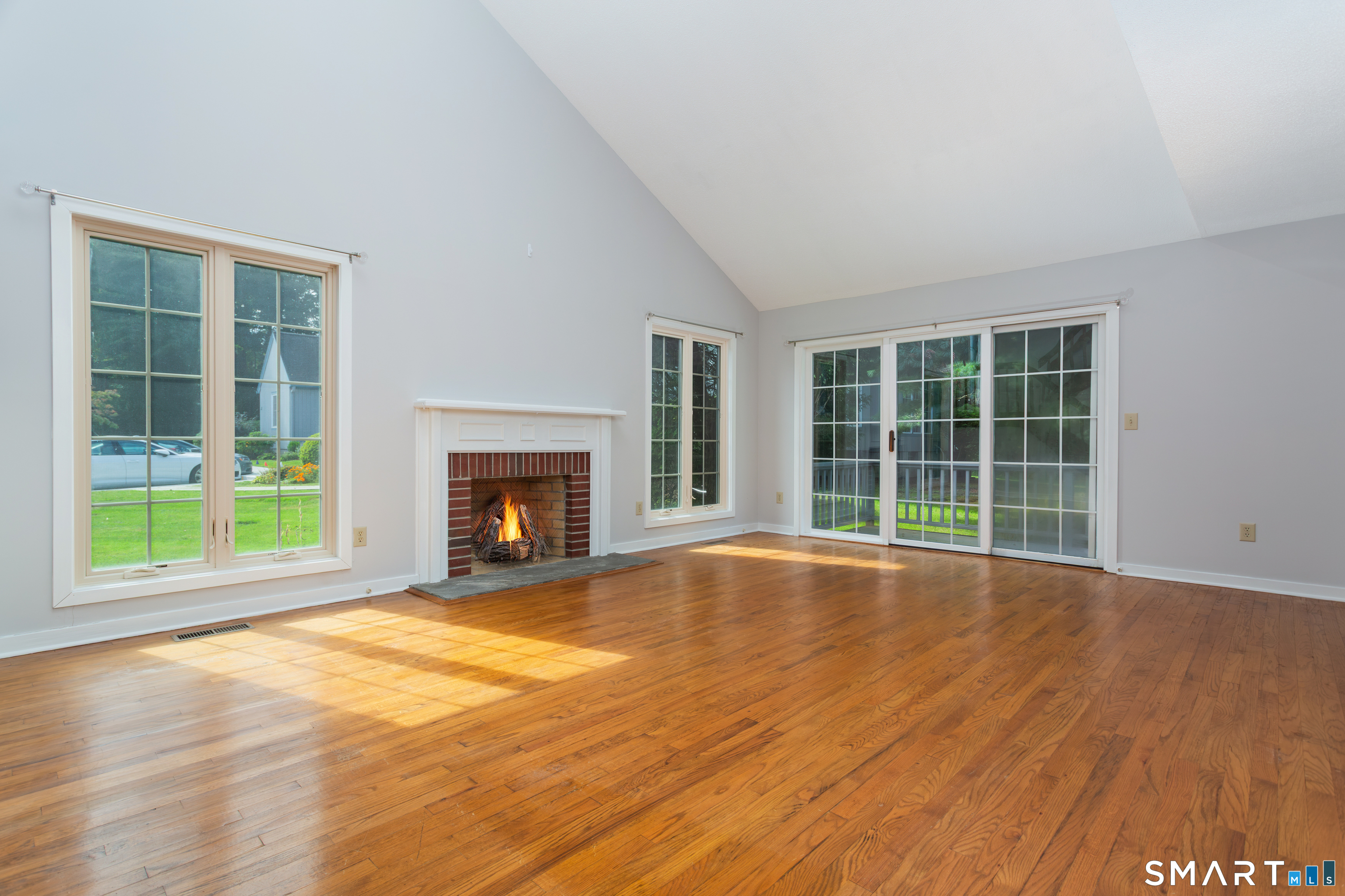 170 Glengarry Road Fairfield CT 06825