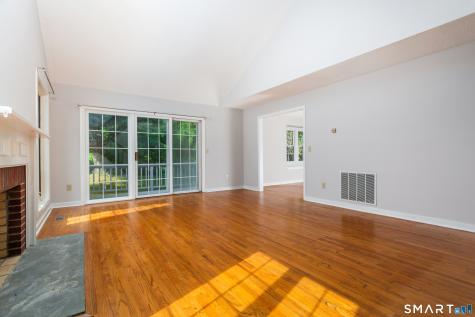 170 Glengarry Road Fairfield CT 06825