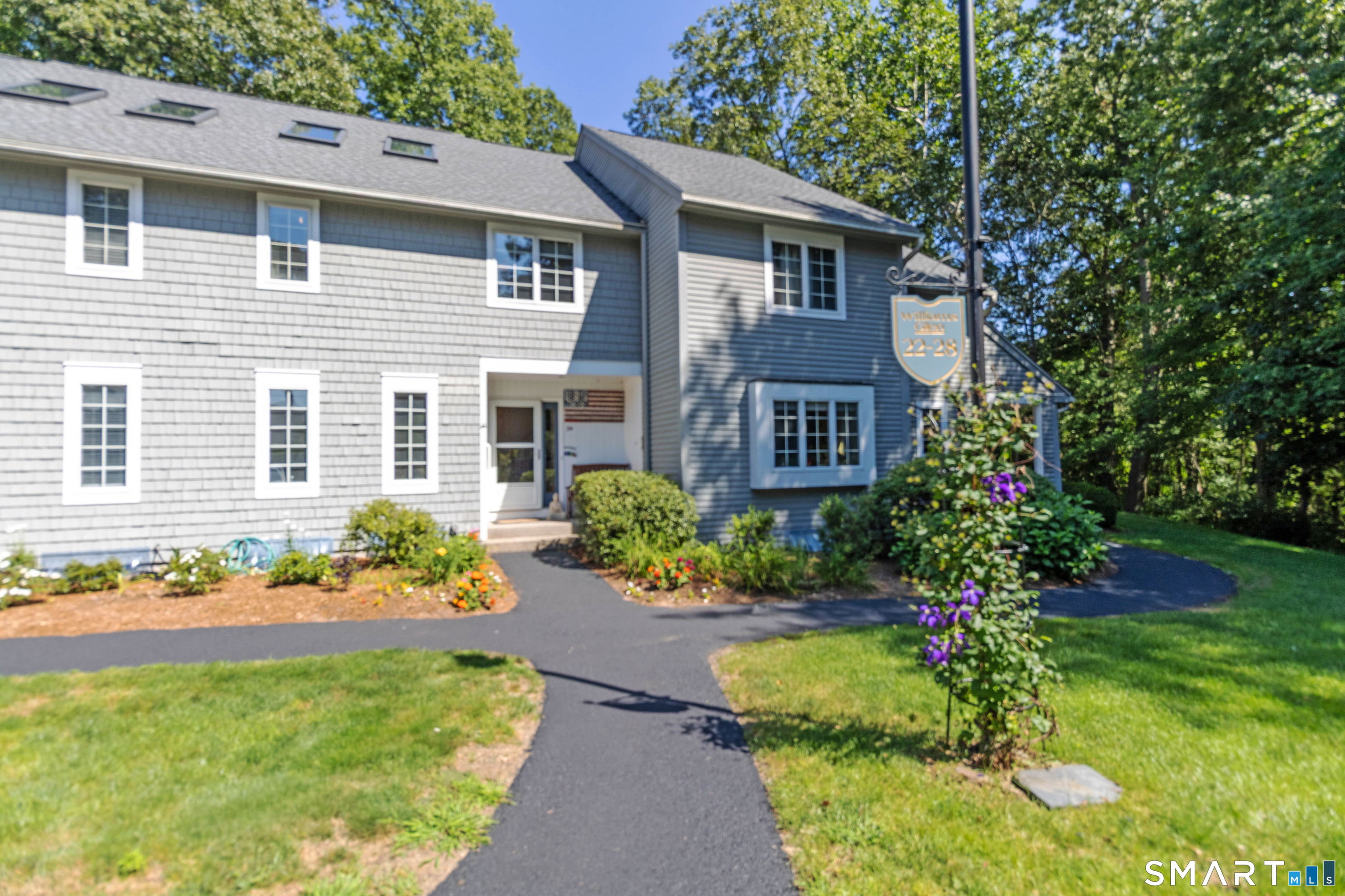 24 Williams Glen Way Glastonbury CT 06033