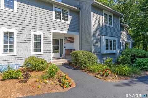 24 Williams Glen Way Glastonbury CT 06033