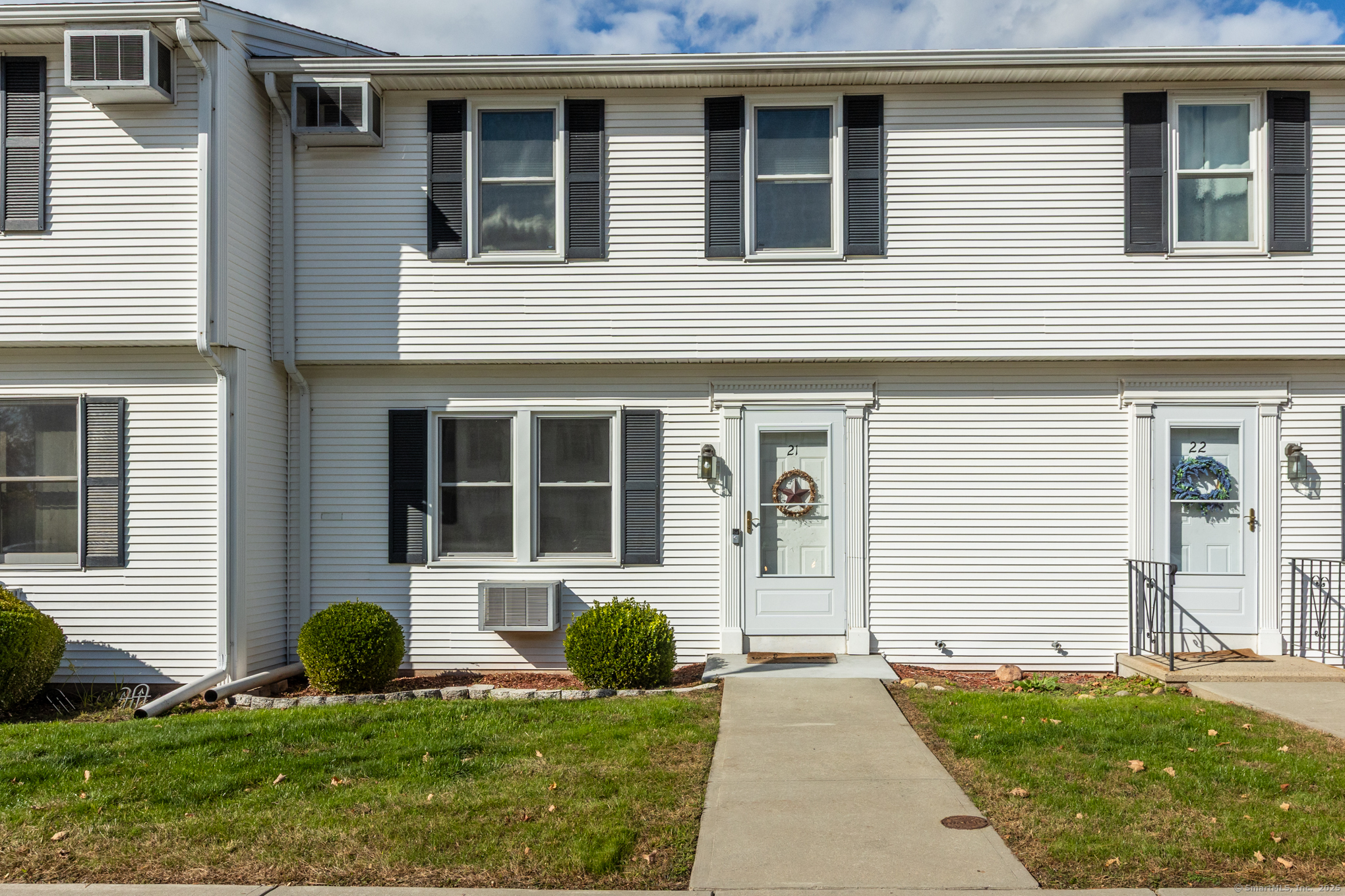 1 Maple Street Ellington CT 06029