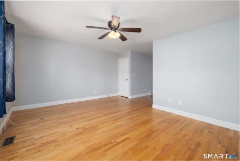 121 Seemans Lane Milford CT 06460