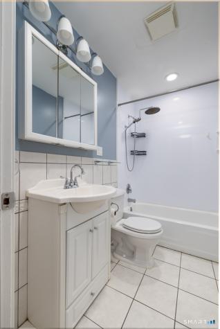 121 Seemans Lane Milford CT 06460