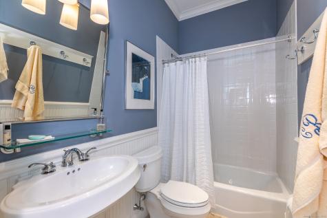 250 Hunter Drive Litchfield CT 06759