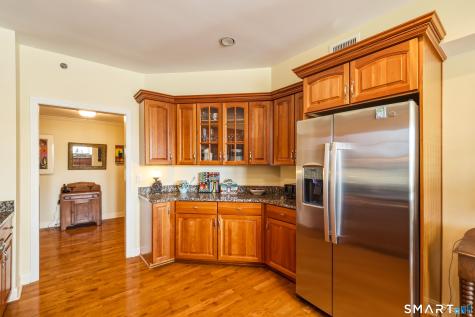25 Cassandra Boulevard West Hartford CT 06107