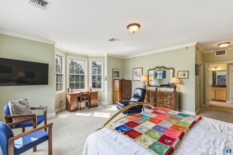 25 Cassandra Boulevard West Hartford CT 06107
