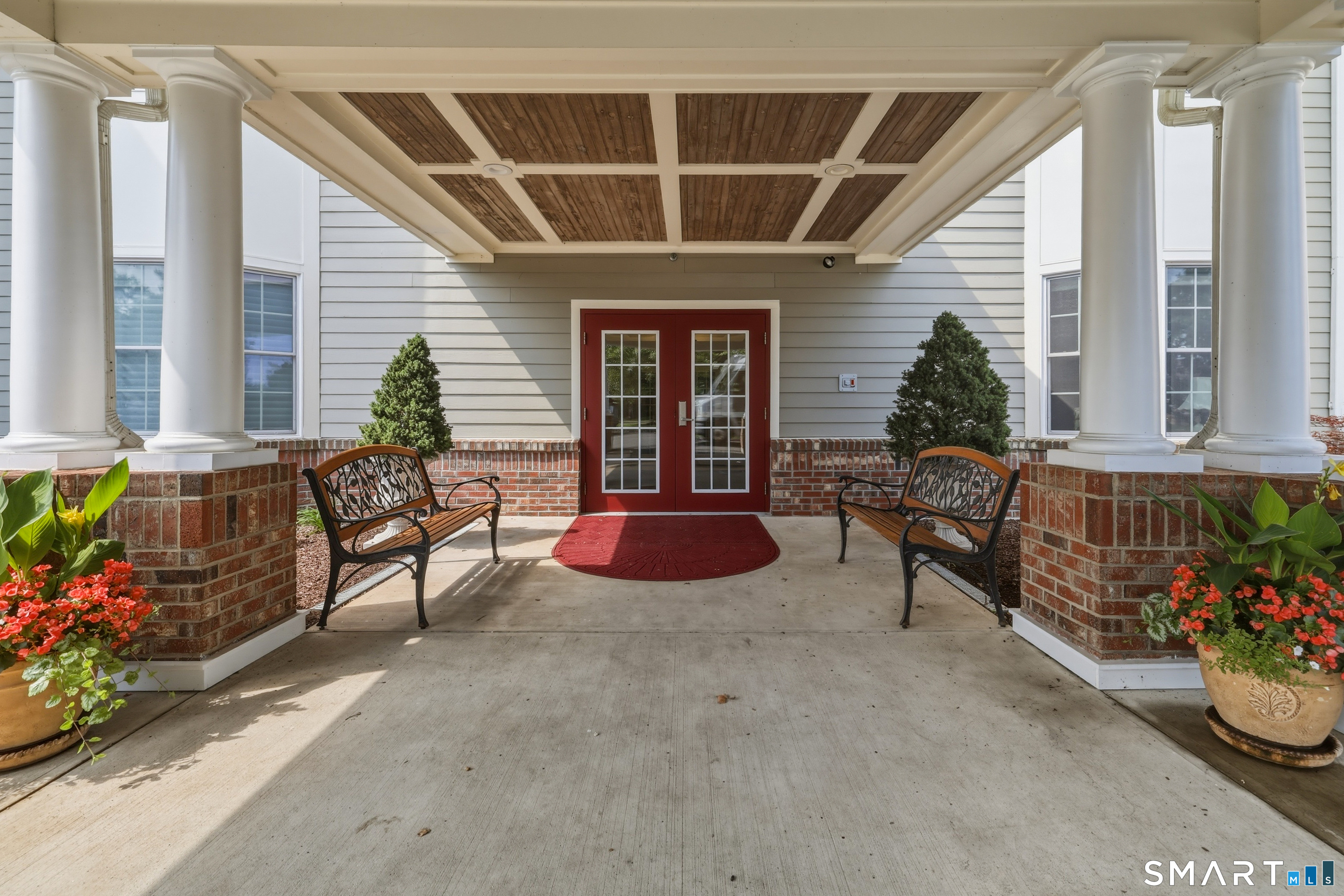 25 Cassandra Boulevard West Hartford CT 06107