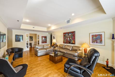 25 Cassandra Boulevard West Hartford CT 06107