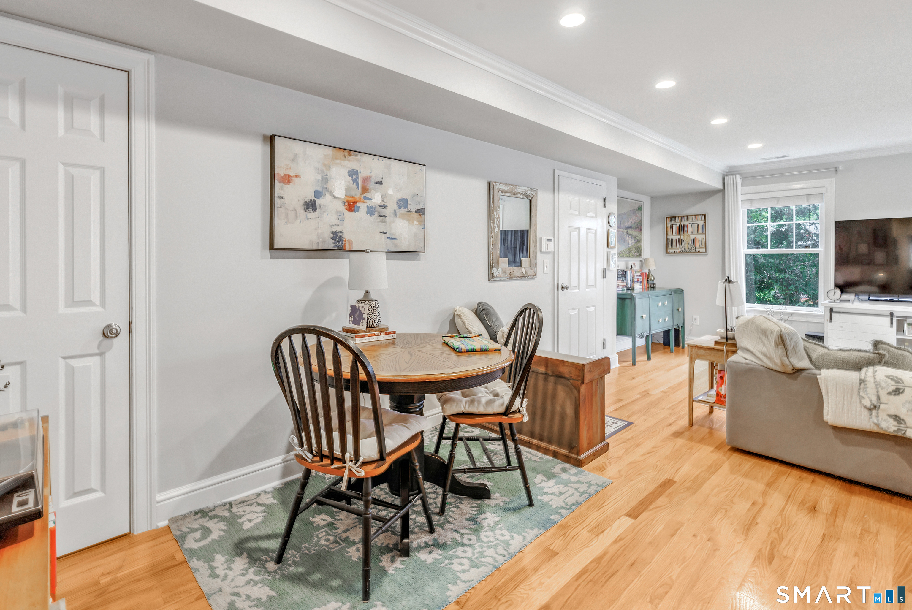 76 New Canaan Avenue Norwalk CT 06850