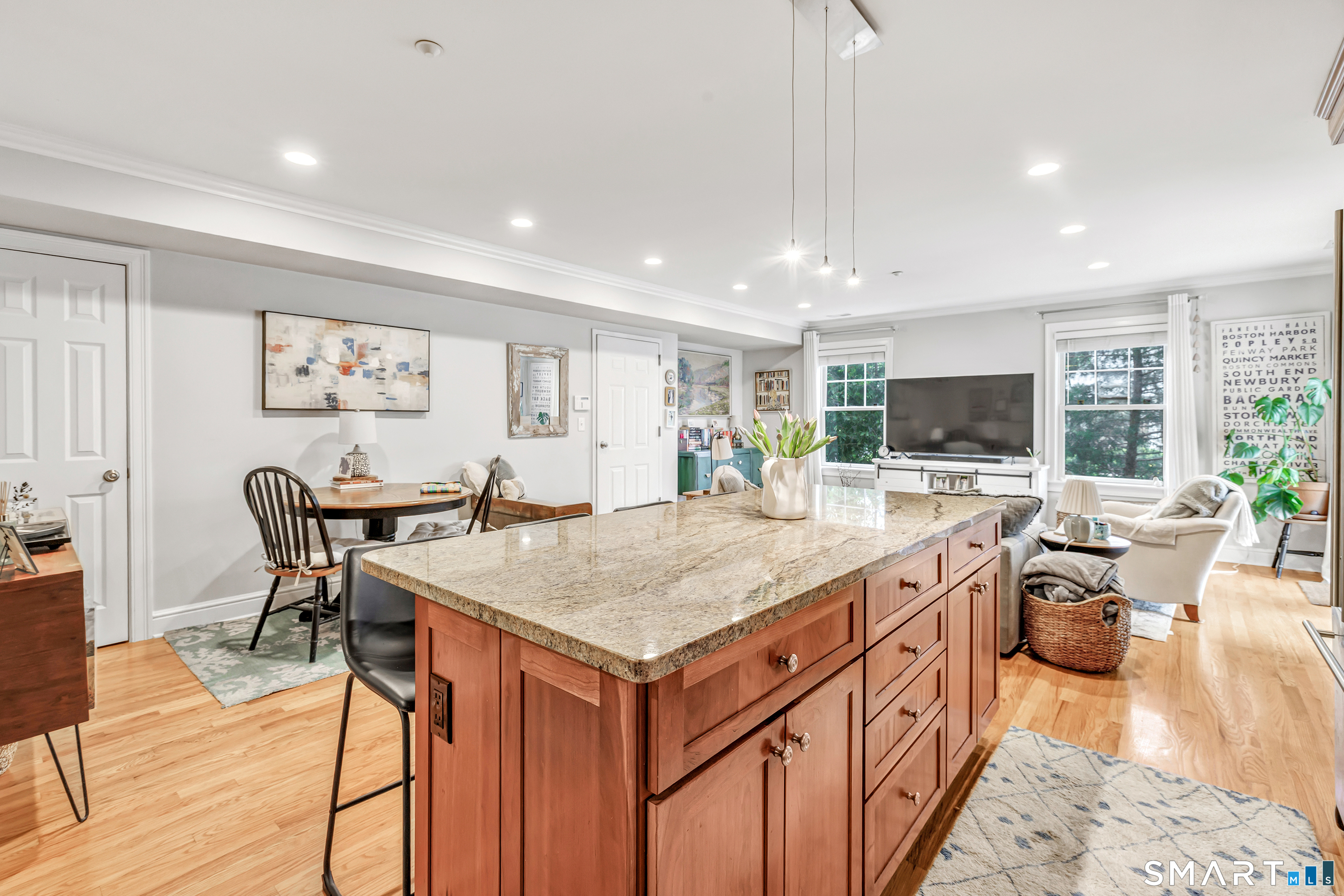 76 New Canaan Avenue Norwalk CT 06850
