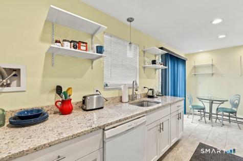 466 Middletown Avenue New Haven CT 06513